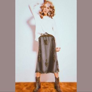 CHAN LUU Gray Embellished Netting Bohemian Skirt